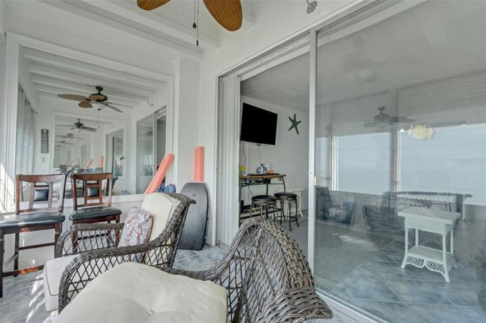 Image No.11-2 Bed Property for sale