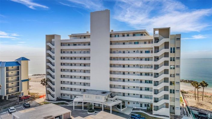 Image No.24-2 Bed Property for sale