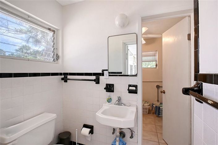 Image No.23-2 Bed Property for sale