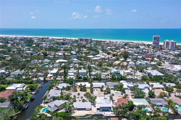 Image No.31-2 Bed Property for sale