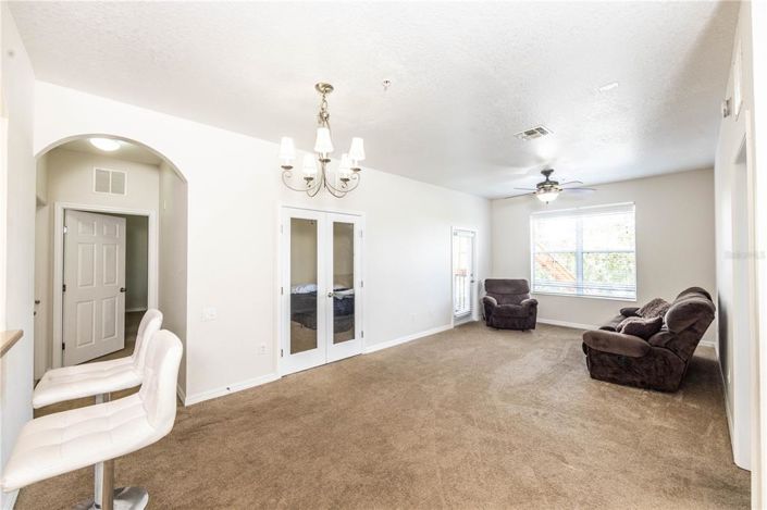 Image No.21-3 Bed Property for sale