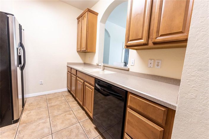 Image No.6-3 Bed Property for sale