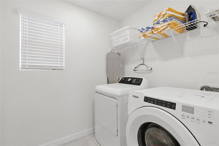 Image No.20-7 Bed Property for sale