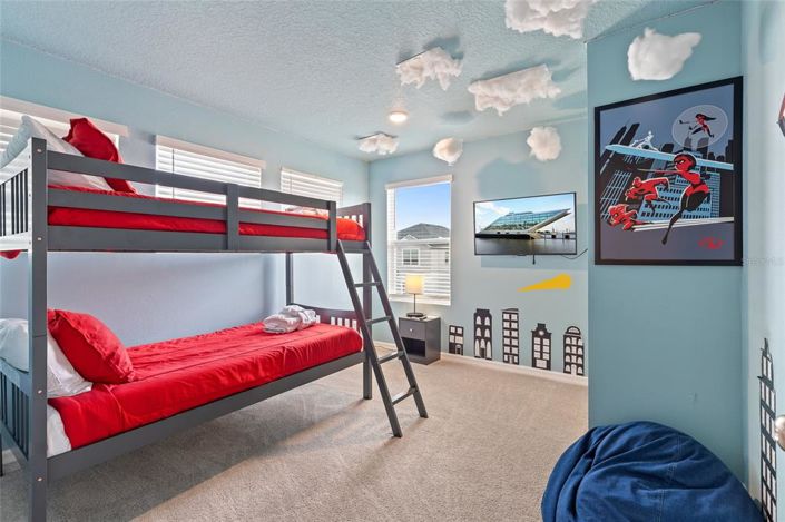 Image No.27-7 Bed Property for sale