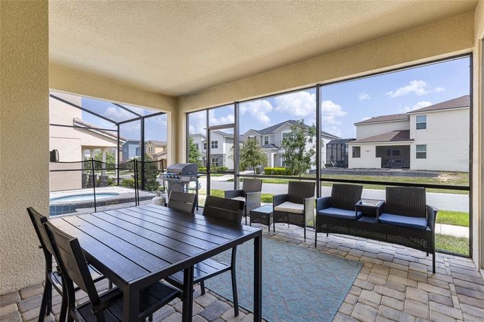 Image No.32-7 Bed Property for sale