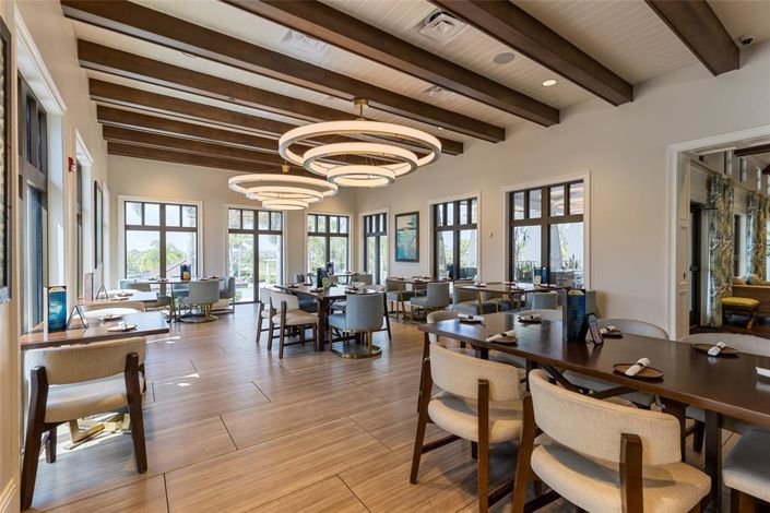 Image No.51-7 Bed Property for sale