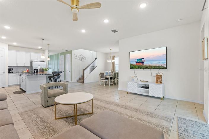 Image No.7-7 Bed Property for sale