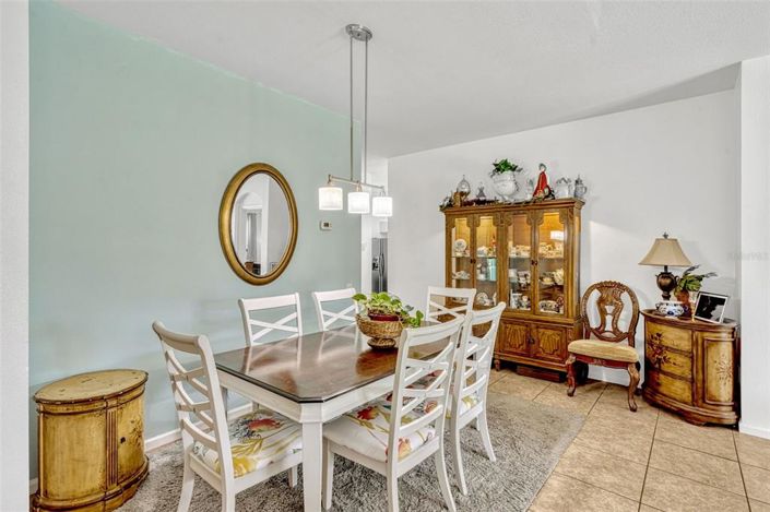 Image No.10-4 Bed Property for sale