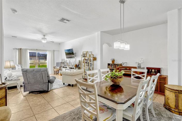 Image No.11-4 Bed Property for sale