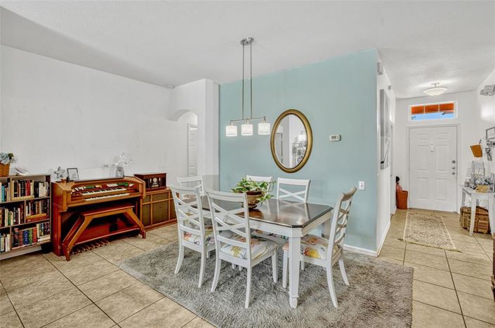 Image No.9-4 Bed Property for sale