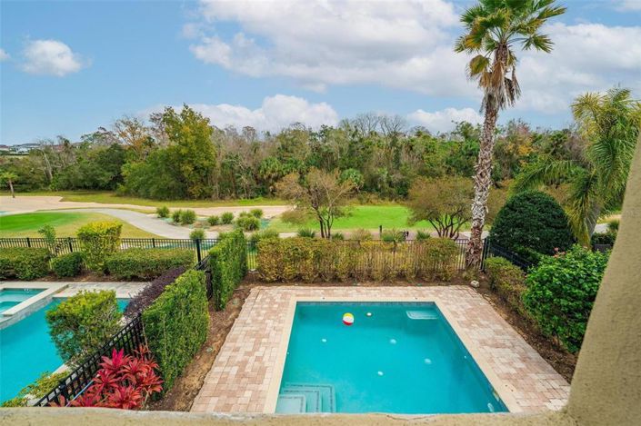 Image No.14-5 Bed Property for sale