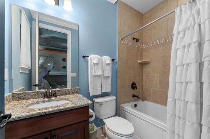 Image No.26-5 Bed Property for sale