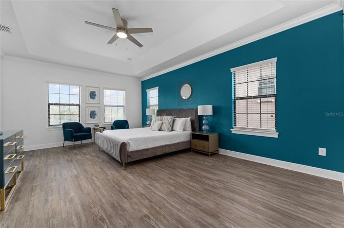 Image No.32-5 Bed Property for sale