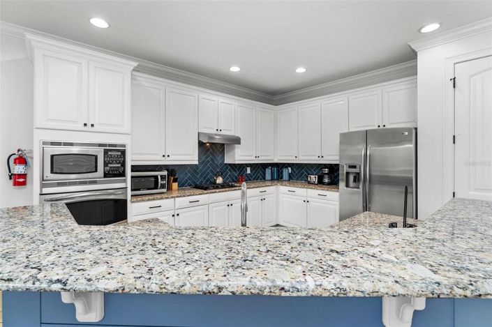 Image No.34-5 Bed Property for sale