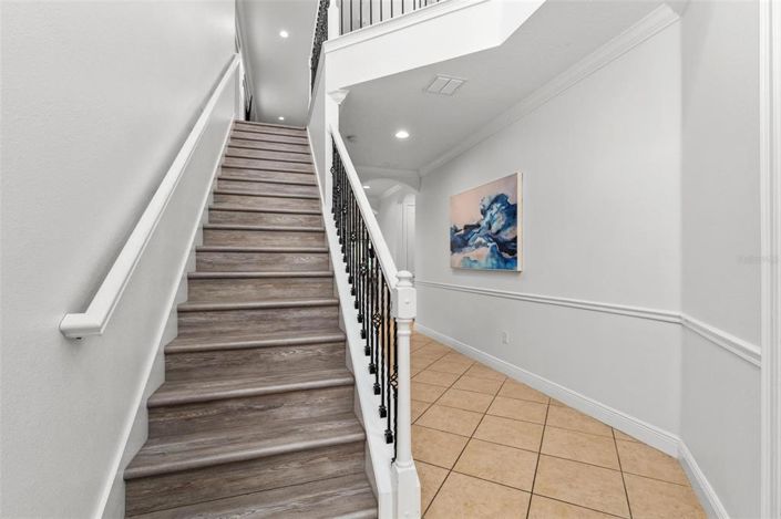 Image No.7-5 Bed Property for sale