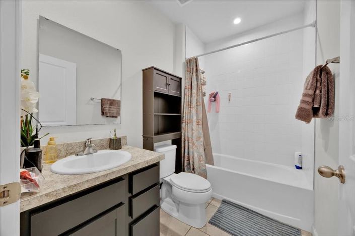 Image No.18-4 Bed Property for sale