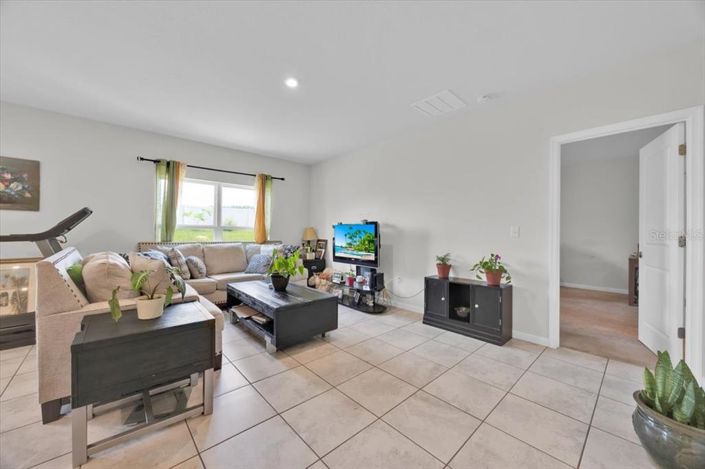 Image No.6-4 Bed Property for sale