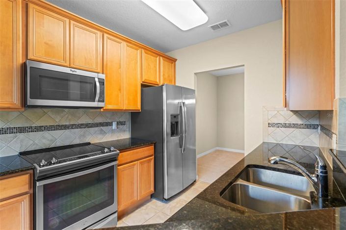 Image No.12-2 Bed Property for sale