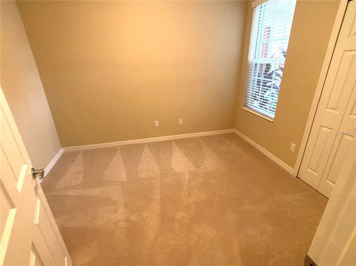 Image No.22-2 Bed Property for sale