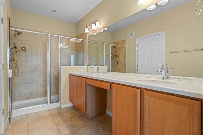 Image No.28-2 Bed Property for sale