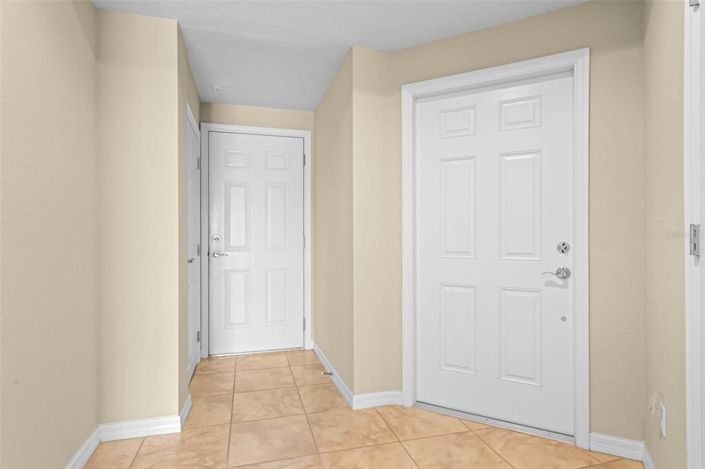 Image No.5-2 Bed Property for sale