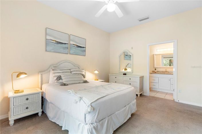 Image No.20-3 Bed Property for sale