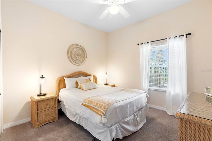 Image No.26-3 Bed Property for sale