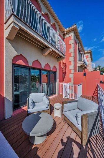 Image No.25-2 Bed Property for sale