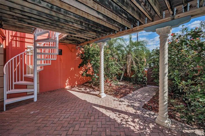 Image No.40-2 Bed Property for sale