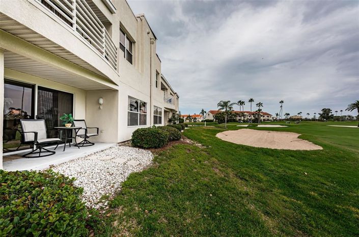 Image No.25-2 Bed Property for sale