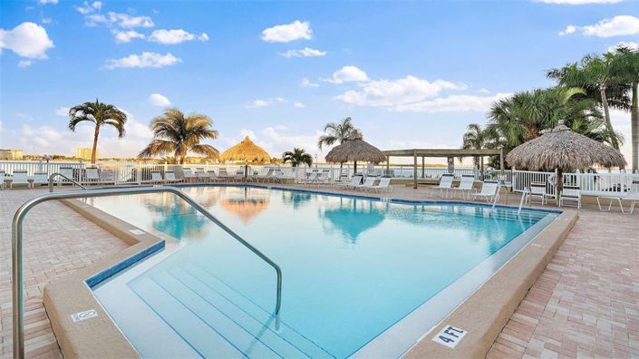 Image No.39-2 Bed Property for sale