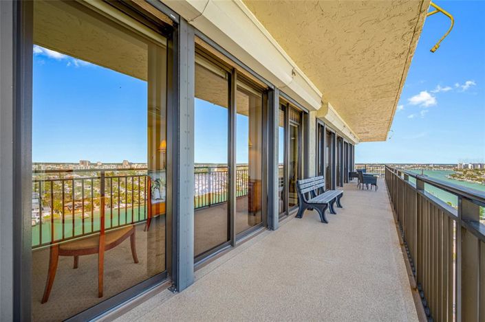 Image No.20-2 Bed Property for sale