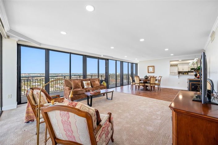 Image No.23-2 Bed Property for sale