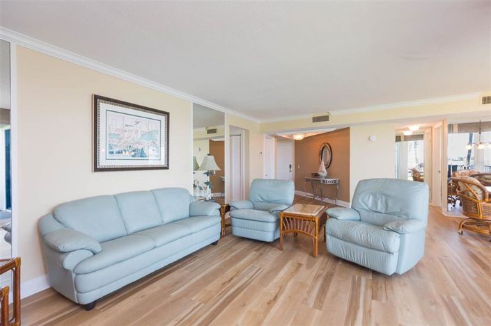 Image No.6-2 Bed Property for sale