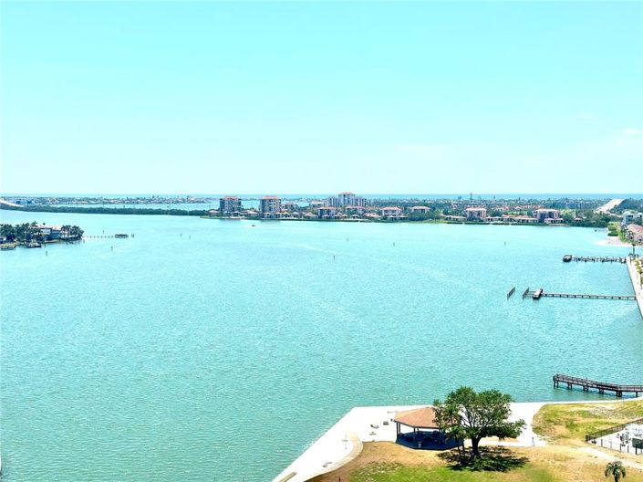 Image No.11-1 Bed Property for sale