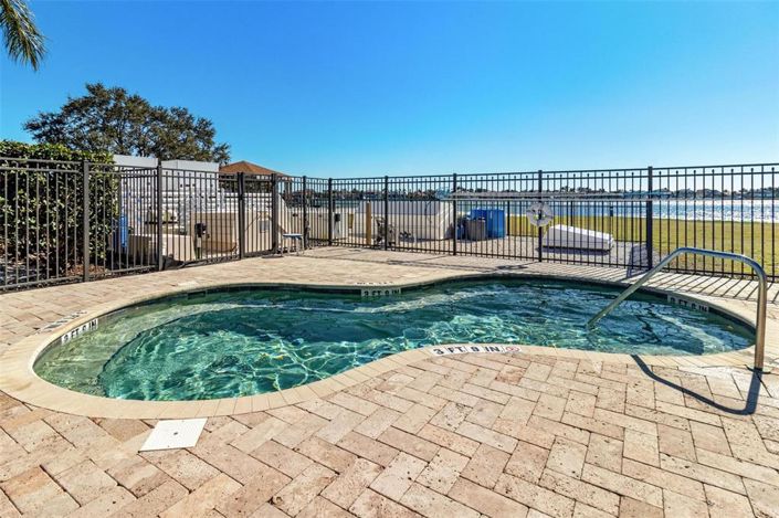 Image No.23-1 Bed Property for sale