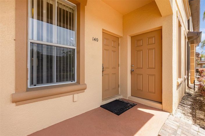 Image No.8-4 Bed Property for sale