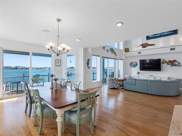 Image No.14-4 Bed Property for sale