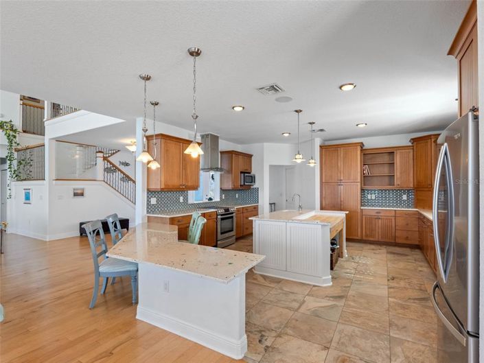 Image No.17-4 Bed Property for sale