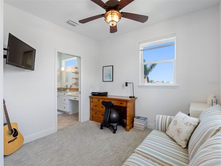 Image No.40-4 Bed Property for sale