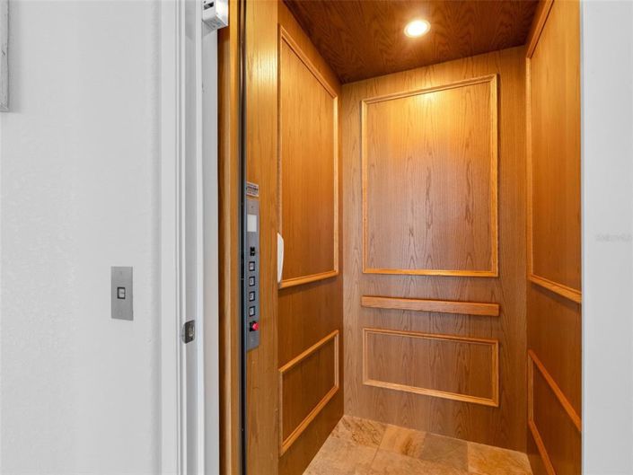 Image No.45-4 Bed Property for sale