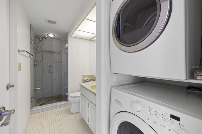 Image No.26-2 Bed Property for sale