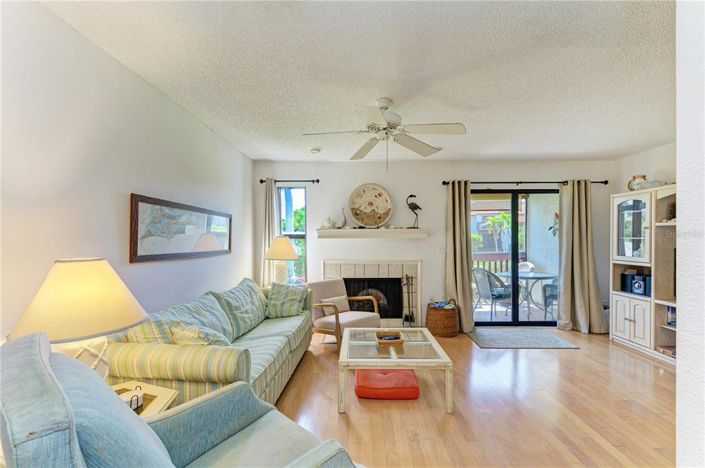 Image No.15-2 Bed Property for sale