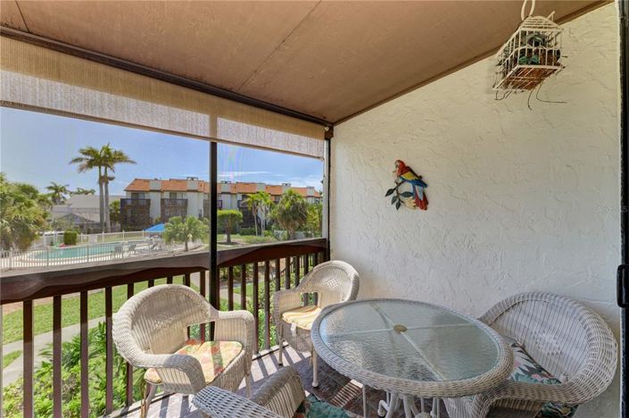 Image No.24-2 Bed Property for sale