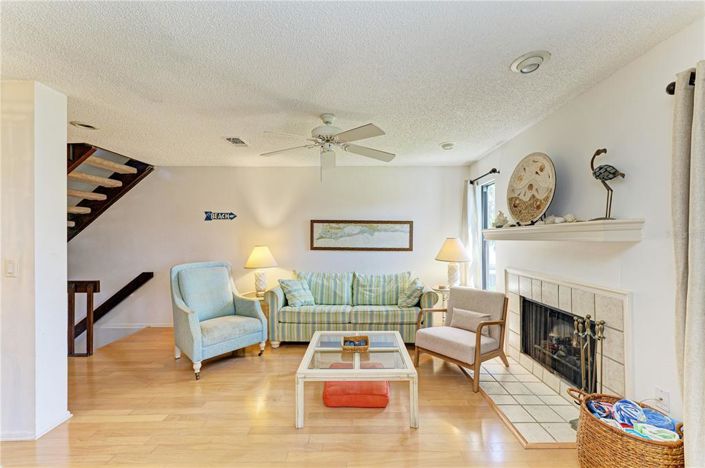 Image No.9-2 Bed Property for sale