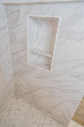 Image No.20-3 Bed Property for sale