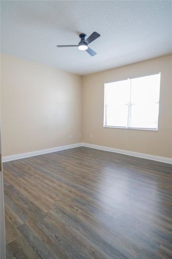 Image No.23-3 Bed Property for sale