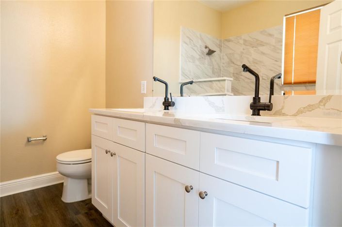 Image No.9-3 Bed Property for sale