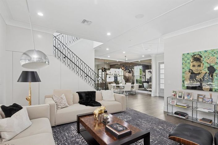 Image No.4-5 Bed Property for sale