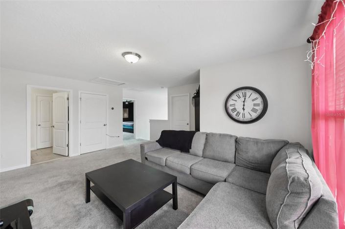 Image No.15-3 Bed Property for sale